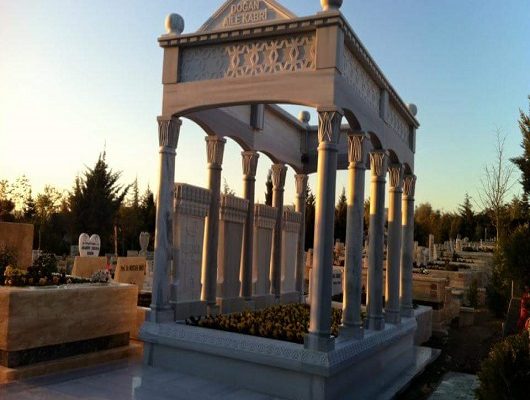 Değişik Özel Tasarım Mezar